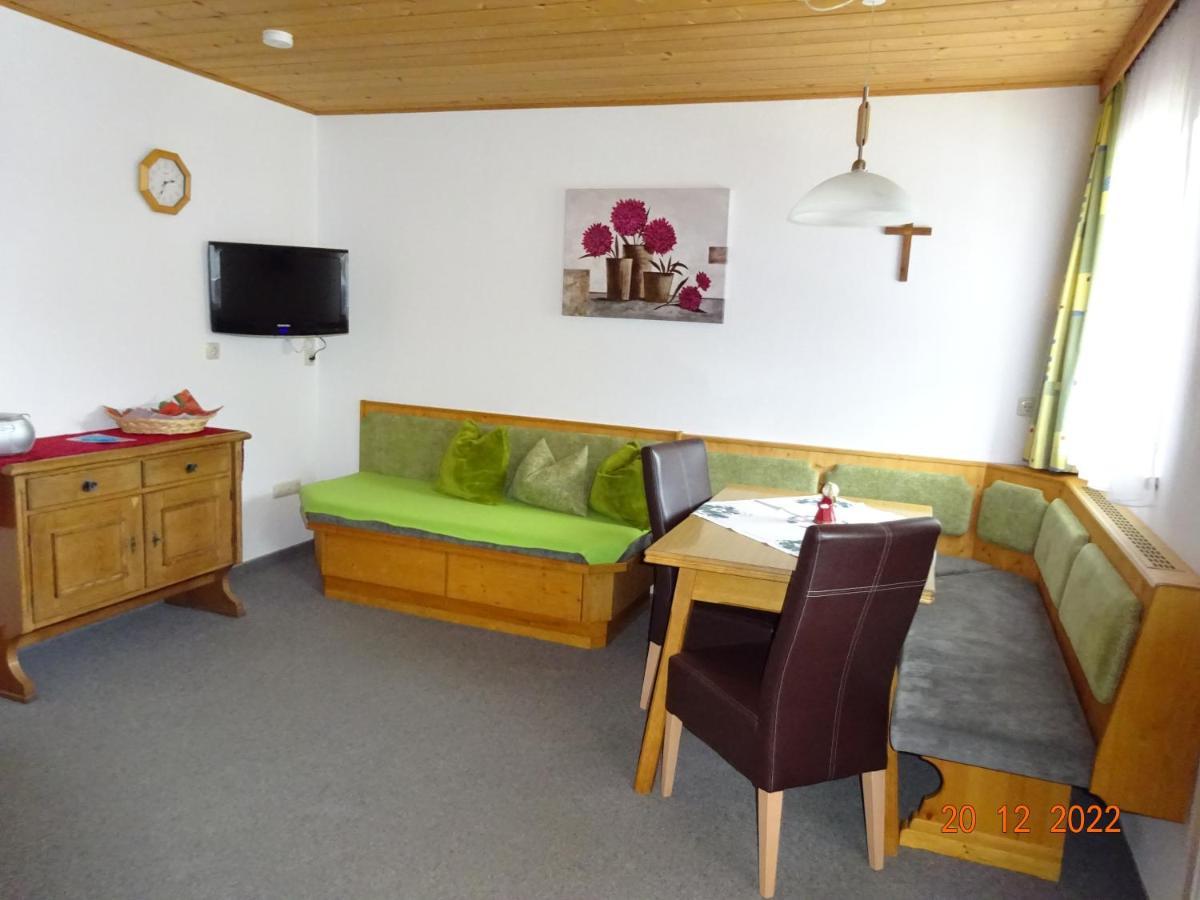 Haus Anna Apartment Tux Ngoại thất bức ảnh